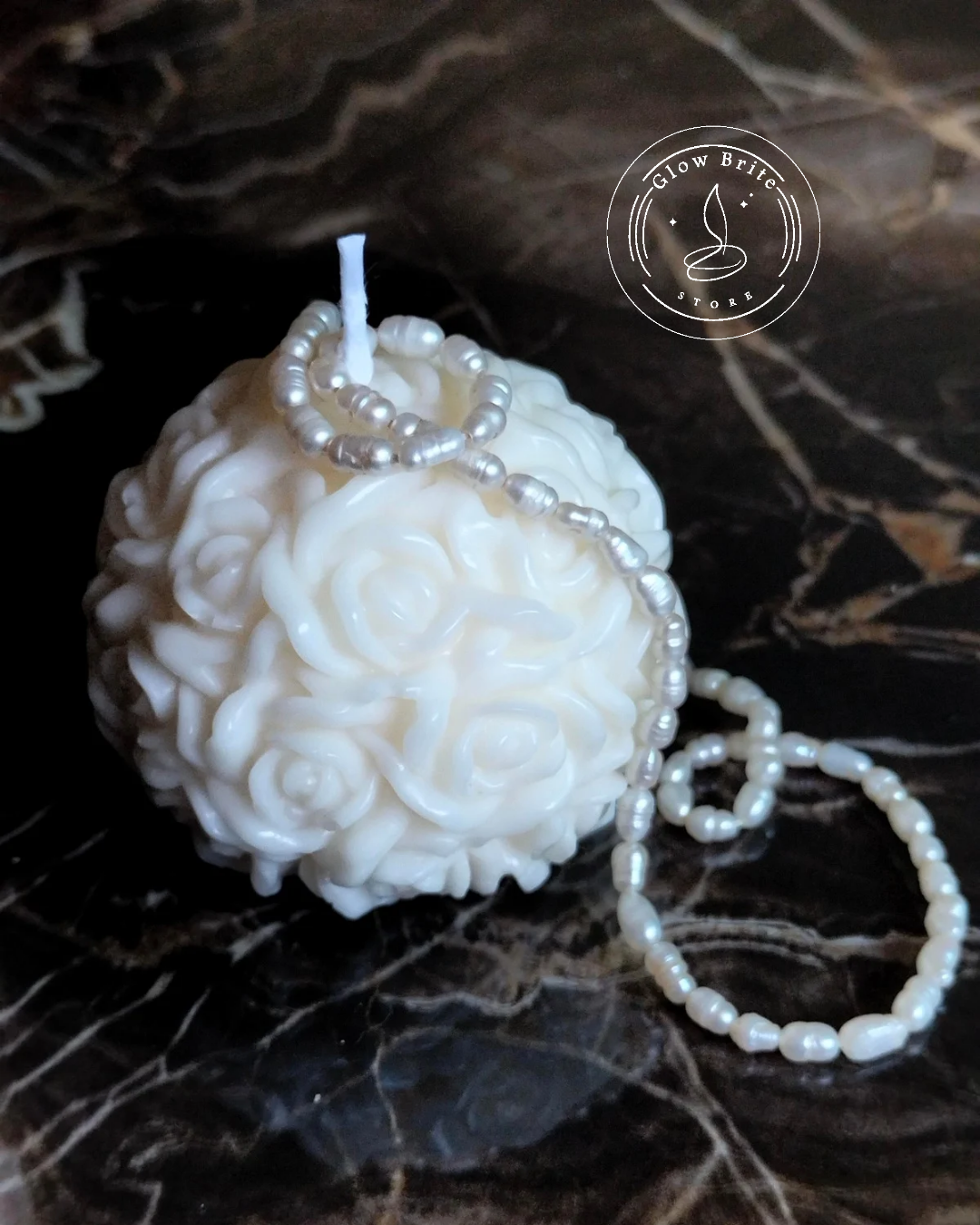 Bougie sculptée rose éternelle